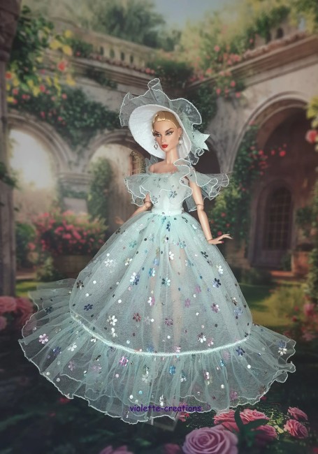 Robe princesse vert d'eau en tulle avec fleurs scintillantes pour poupée Barbie