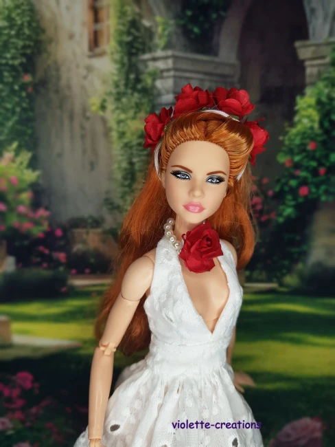 Robe longue en broderie anglaise artisanale pour poupée mannequin 29 cm type Barbie – violette-créations