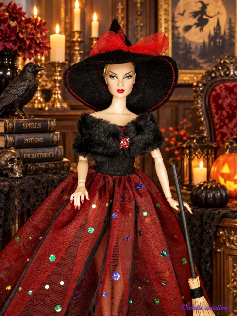 Robe de sorcière Sabrina pour poupée barbie , déguisement halloween Robe de sorcière pour poupée barbie ,Bustier en Suédine Noir,Bas en Organza Rouge,Dessus Noir avec Paillettes ,Étole en Fausse Fourrure Noire,Balai et Chapeau de Sorcière