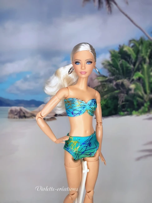 Chic à la Piscine – Maillot de Bain 2 Pièces pour Poupée Mannequin type barbie (2) maillot de bain 2 pièces poupée mannequin lycra motifs élégants
