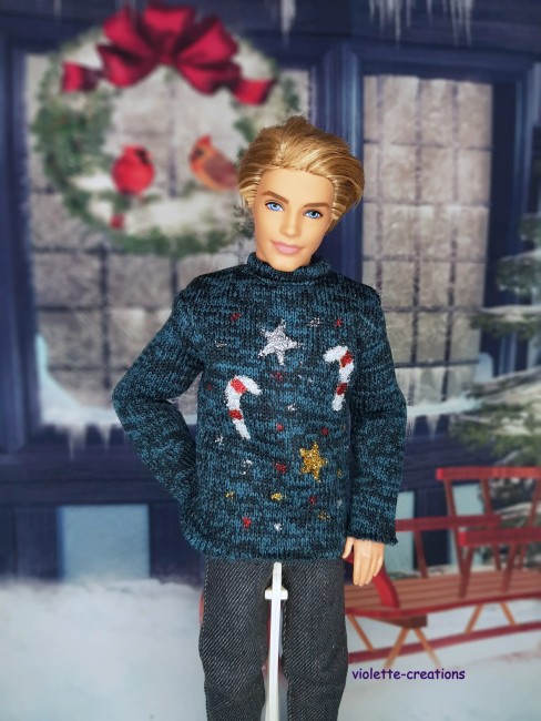 Pull de NoĂ«l bleu pour poupĂ©e Ken â Fait main en coton Pull de NoĂ«l bleu en coton pour poupĂ©e Ken, dĂ©cor cannes en sucre et Ă©toiles, crĂ©ation artisanale Violette-Creations