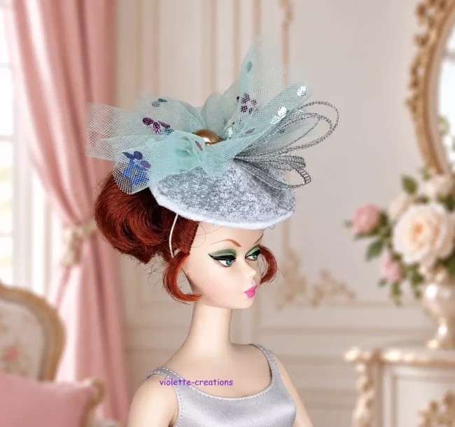 Chapeau bibi argenté élégant – poupée Barbie chapeau bibi argenté scintillant pour poupée Barbie