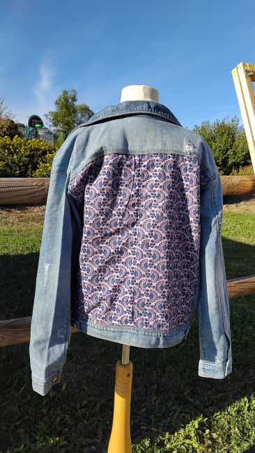 Veste en jean's florale