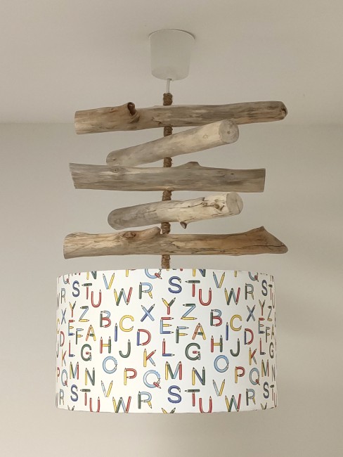 lustre bois flotté alphabet - lettres crayons école
