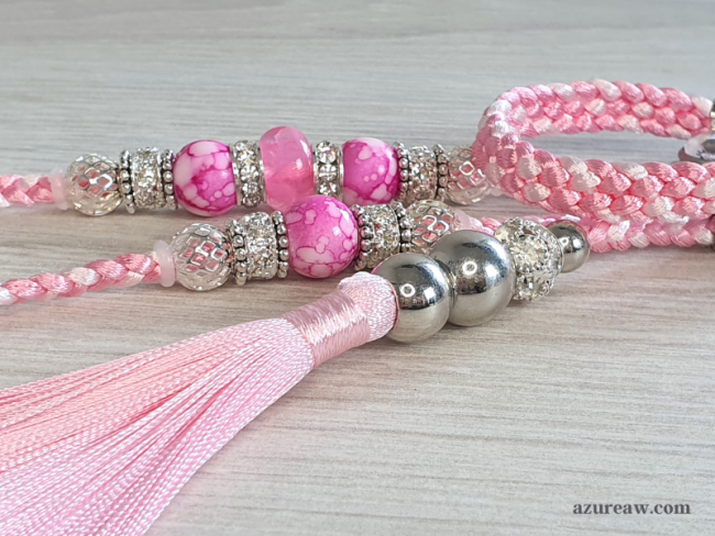Laisse d’exposition canine Tendresse Rosée Azureaw, Duo de rose avec perles, entièrement tressée main.
