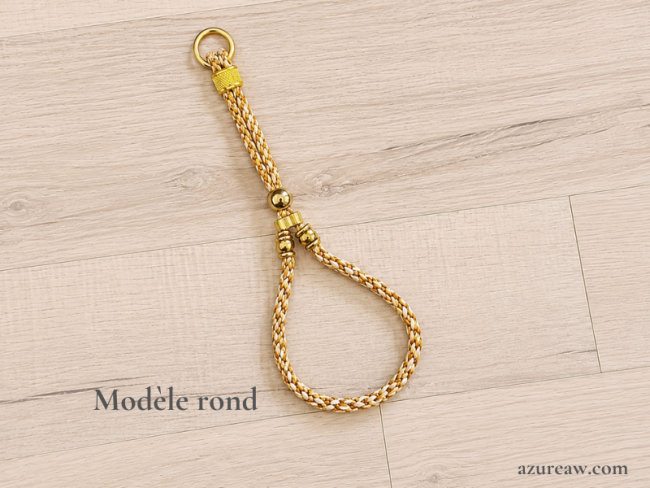 Collier modèle rond - Moyen modèle - Fait main