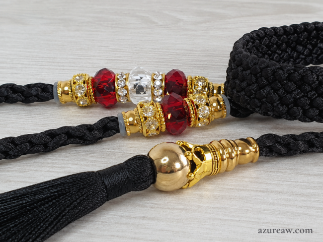 Laisse d’exposition Majesté Rubis noir avec perles, pompon et sous-gorge | Azureaw