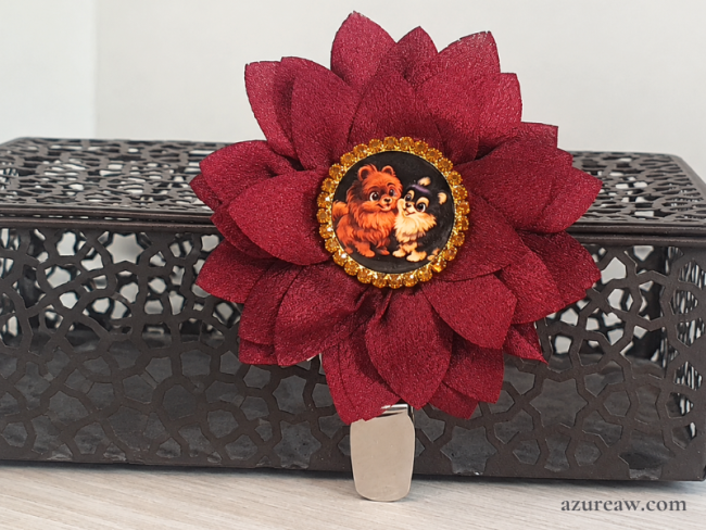 Broche porte-numéro Azureaw Fleur Personnalisée avec photo- Fait main