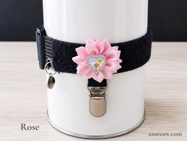 Brassard Porte-numéro Fleur cœur Rose - Fait main - Azureaw