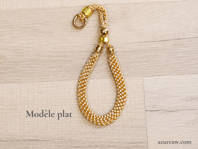 Collier modèle Plat - Moyen modèle - Fait main
