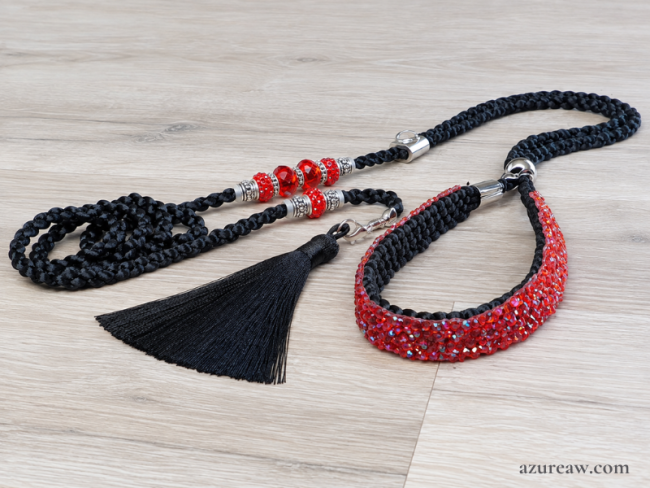 Laisse expositions canines LUXE Pailletée -  NOIR & ROUGE avec pompon pour grand chien -  fait main
