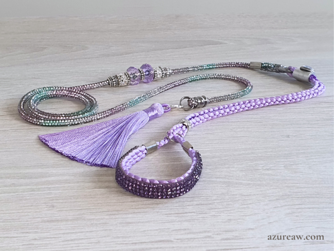 Laisse de Présentation Signature Scintillante Brume de Lilas – Édition limitée. Fait main – Azureaw