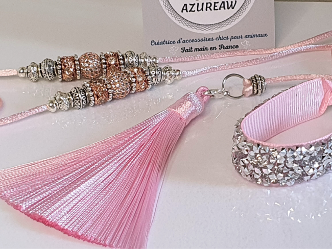 Laisse expositions canines Luxe ROSE BÉBÉ ARGENTÉ pour mini chien - Fait main Laisse expositions canines Luxe ROSE BÉBÉ ARGENTÉ pour mini chien - Fait main