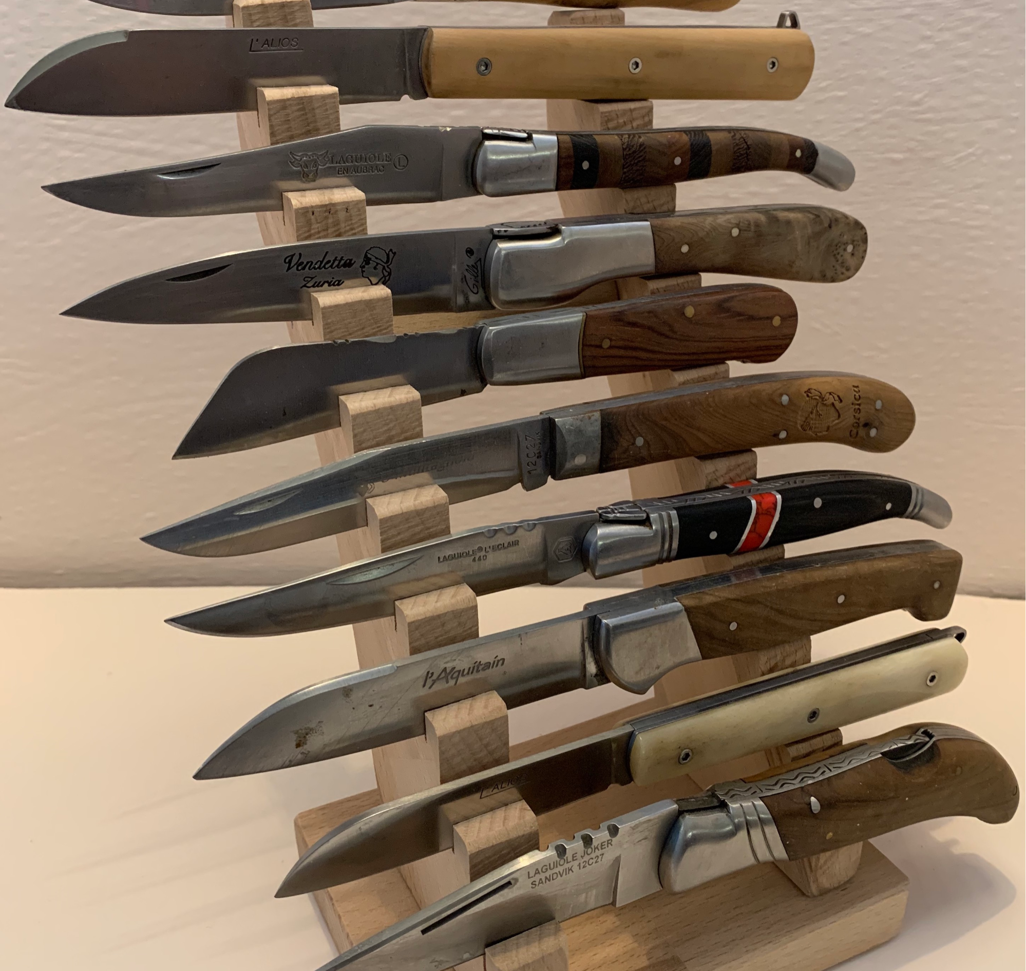 SUPPORT 10 COUTEAUX A POSER OBLIQUE