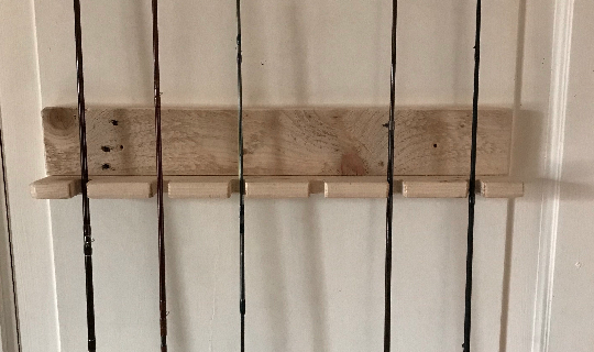 5 cannes à peche verticale sapin vieilli