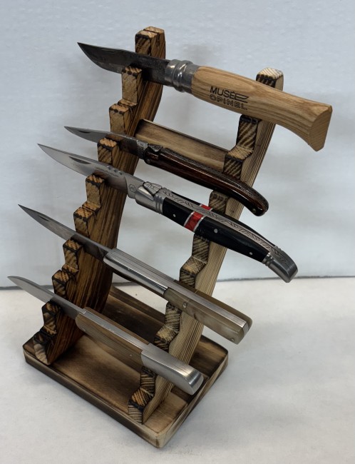 PRESENTOIR 10 COUTEAUX EN SAPIN BRULE Shou Sugi Ban PRESENTOIR 10 COUTEAUX EN SAPIN BRULE Shou Sugi Ban