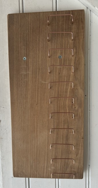 11 couteaux support métal Chene