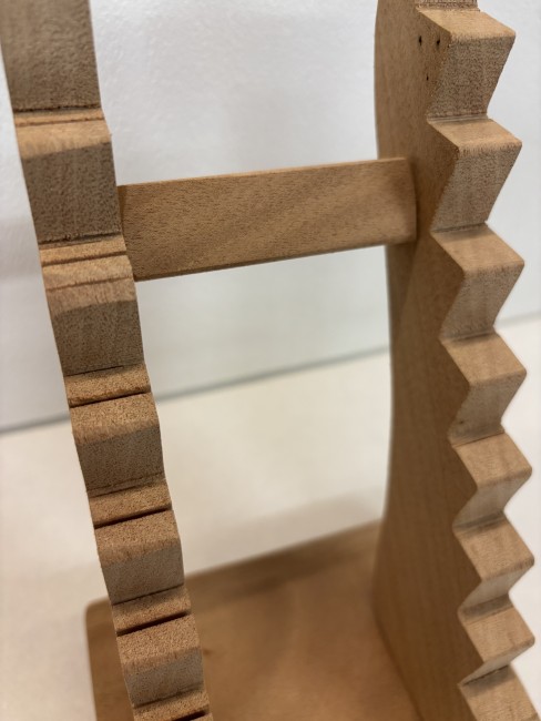 PRESENTOIR 10 COUTEAUX OBLIQUE EN BOIS DE MERISIER