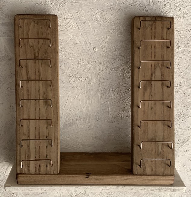 support métal 16 couteaux sapin vieilli support métal 16 couteaux sapin vieilli