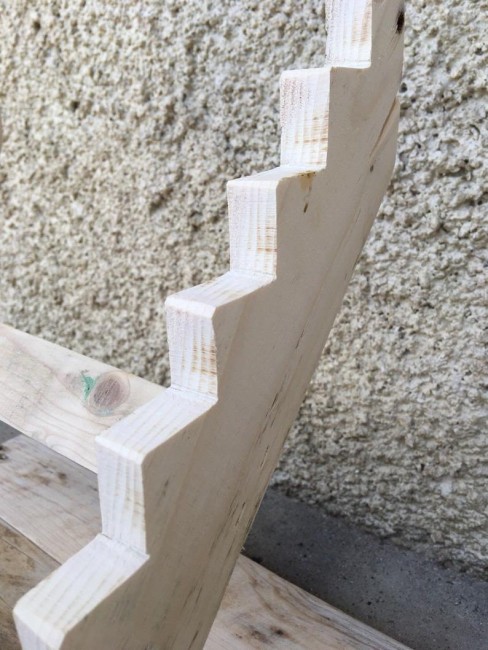 10 baionnettes à poser en sapin naturel 10 baionnettes à poser en sapin naturel