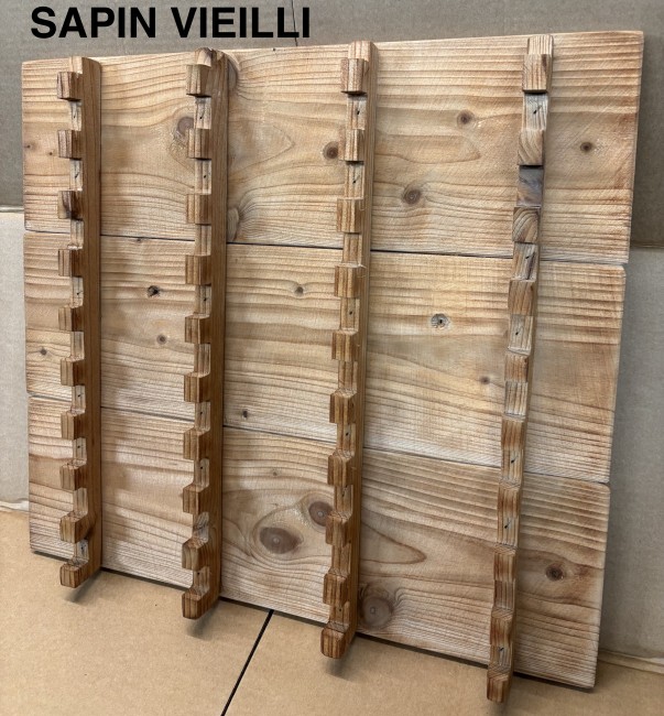 SAPIN VIEILLI 20 couteaux murel sapin vieilli