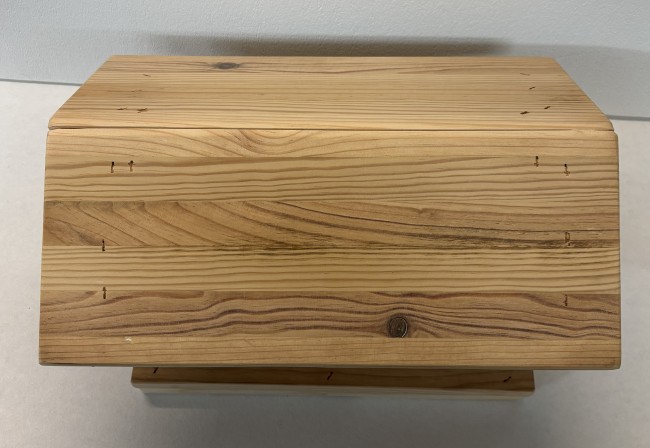 Mangeoir pour oiseaux en sapin massif