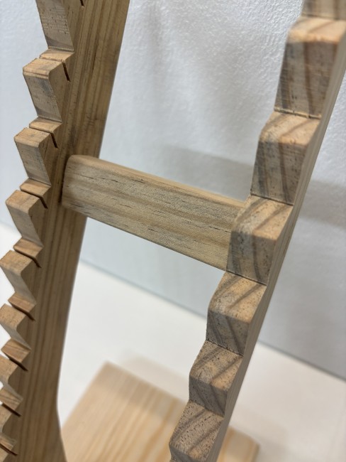 présentoire oblique 15 couteaux en sapin