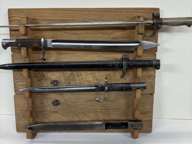 BAIONNETTE MURAL VIEILLI