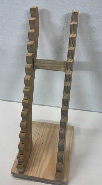 présentoire oblique 15 couteaux en sapin