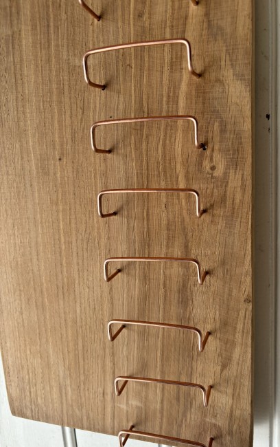 11 couteaux support métal Chene