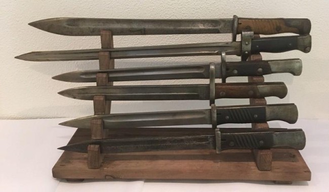 support 6 baionnetts à poser sapin vieilli support 6 baionnetts à poser sapin vieilli