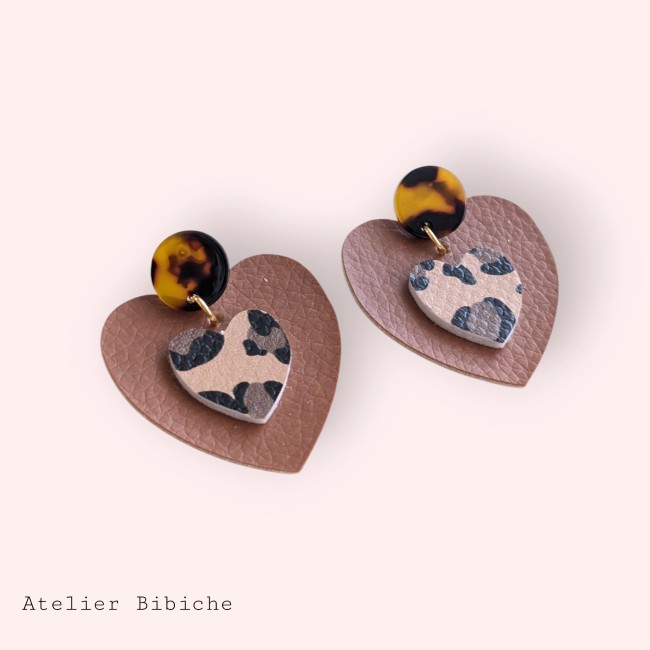 Boucles oreilles coeur leger léopard graou marron