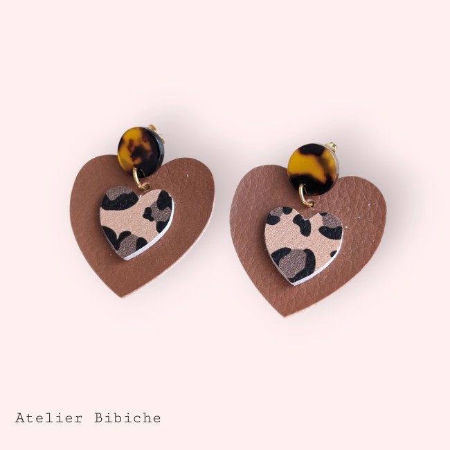 Boucles oreilles coeur leger léopard graou marron