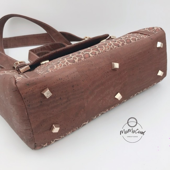 F8024D3D-9C3D-40BD-9DC8-502DC1311DC5