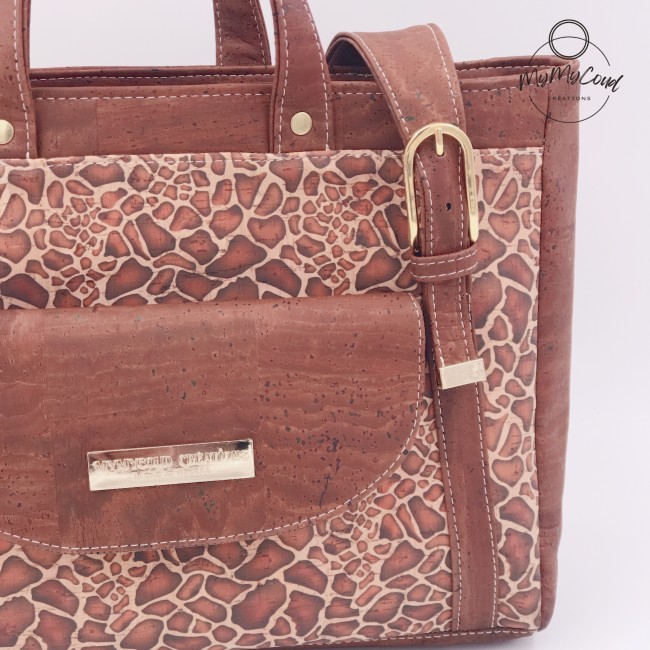 AB0CFF59-0BD7-40C0-8A7C-23B0C263F233