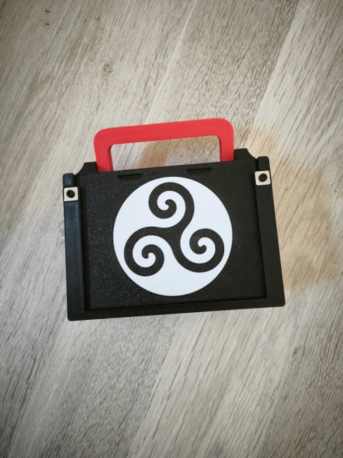 rangement pour 16 palets breton triskell 1