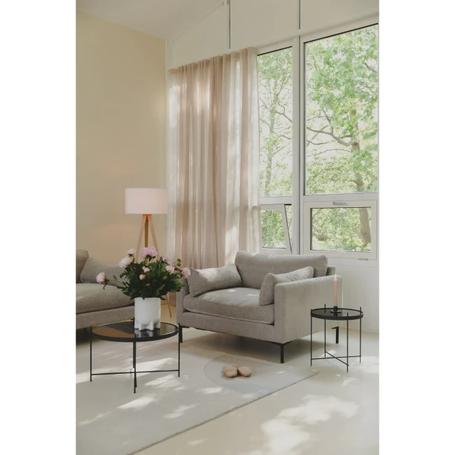 Table d’appoint Cupid S noir — Zuiver — Vue du produit 6 Table d’appoint Cupid S noir — Zuiver. Vue du produit 6.
