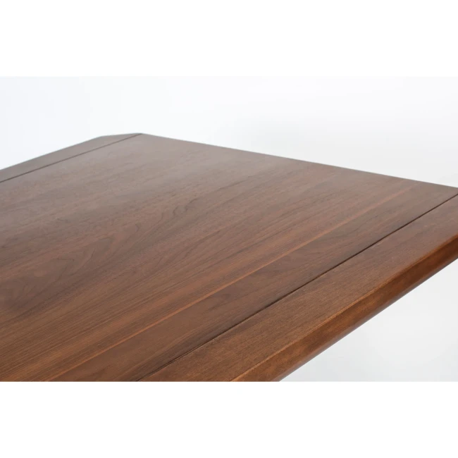 Table de repas Storm 180x90 noyer — Vue du produit 5 Table de repas Storm 180x90 noyer. Vue du produit 5.