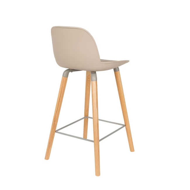 Lot de 2 tabourets de comptoir Albert Kuip 65 cm taupe — Zuiver — Vue du produit 4 Lot de 2 tabourets de comptoir Albert Kuip 65 cm taupe — Zuiver. Vue du produit 4.