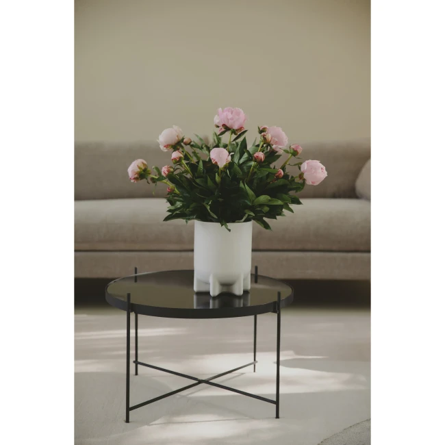 Table d’appoint Cupid L noir — Zuiver — Vue du produit 4 Table d’appoint Cupid L noir — Zuiver. Vue du produit 4.