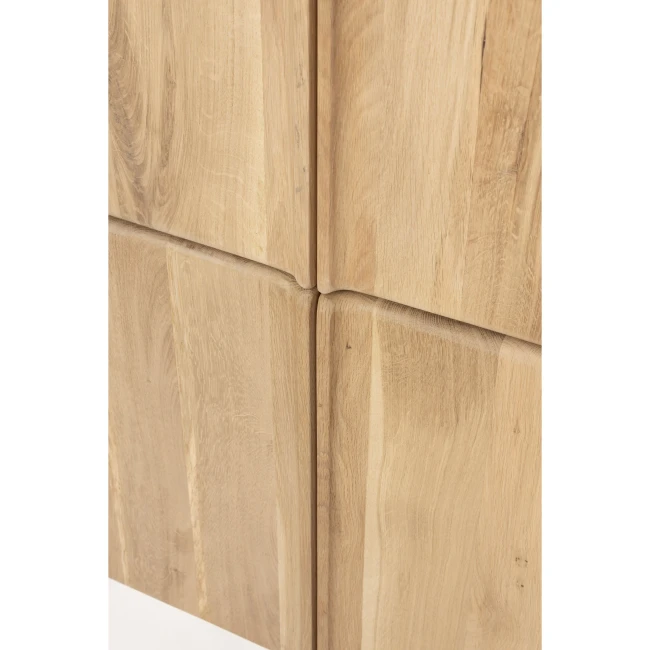 Buffet Ember High — Vue du produit 10 Buffet Ember High. Vue du produit 10.