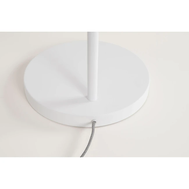 Lampadaire Buckle Head blanc — Zuiver — Vue du produit 5 Lampadaire Buckle Head blanc — Zuiver. Vue du produit 5.