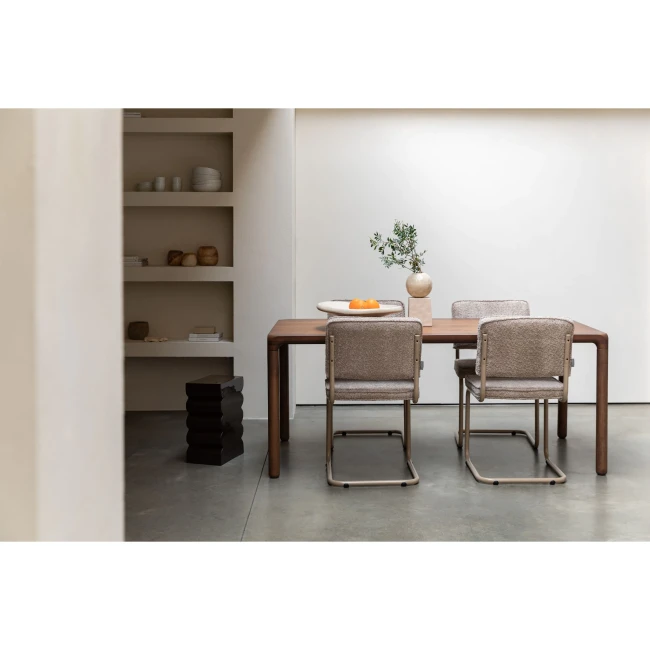 Table de repas Storm 180x90 noyer — Vue du produit 2 Table de repas Storm 180x90 noyer. Vue du produit 2.