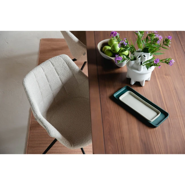 Table de repas Storm 180x90 noyer — Vue du produit 10 Table de repas Storm 180x90 noyer. Vue du produit 10.