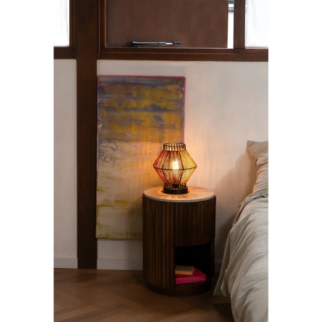 Lampe à poser Surya Rope jaune/rouge — Dutchbone — Vue du produit 2 Lampe à poser Surya Rope jaune/rouge — Dutchbone. Vue du produit 2.