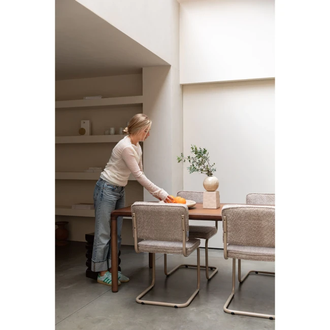 Table de repas Storm 160x90 noyer — Zuiver. Vue du produit 9.