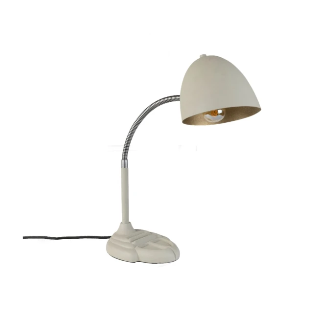 Lampe à poser Janna — Dutchbone — Vue du produit 1 Lampe à poser Janna — Dutchbone. Vue du produit 1.