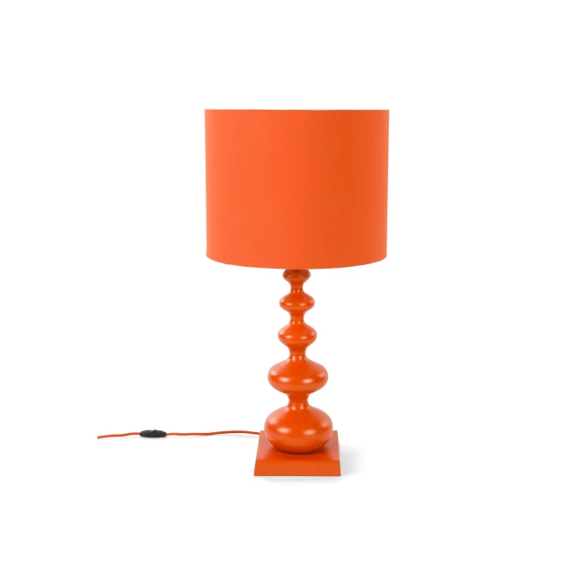Lampe à poser When orange is King — Bold Monkey — Vue du produit 1 Lampe à poser When orange is King — Bold Monkey. Vue du produit 1.