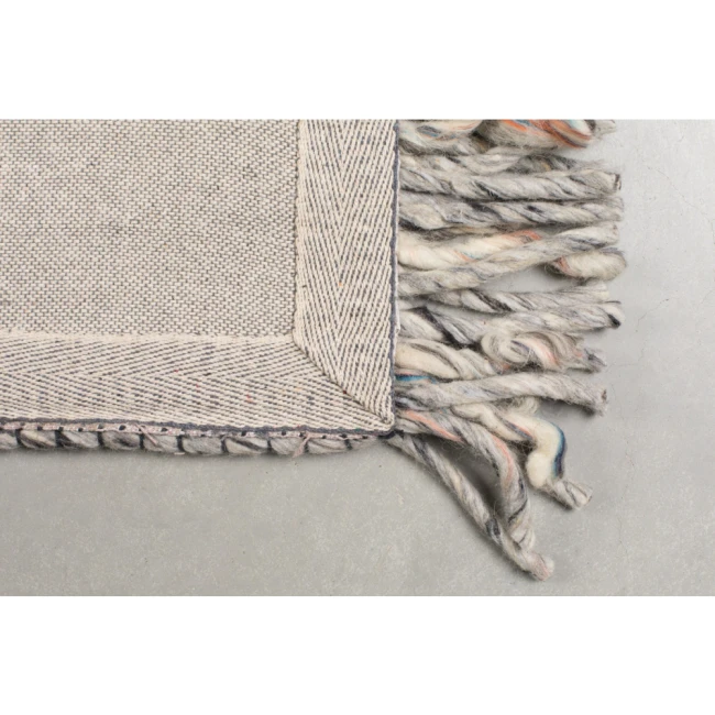 Tapis Frills 170x240 gris/bleu — Zuiver — Vue du produit 9 Tapis Frills 170x240 gris/bleu — Zuiver. Vue du produit 9.