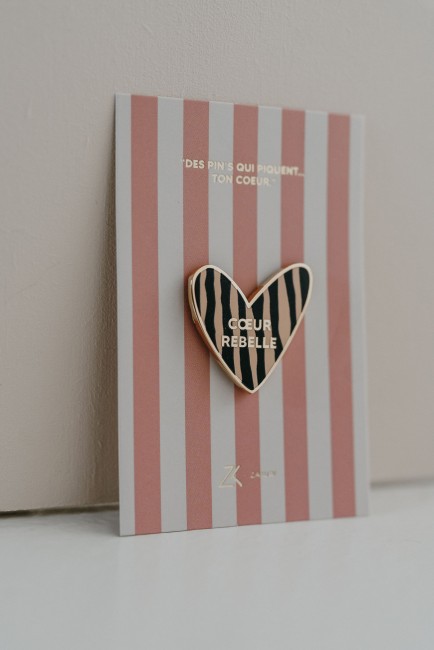 pin-s-coeur-rebelle-1
